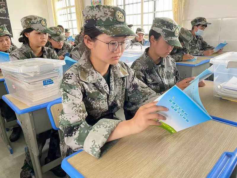 湖北咸寧是否有難題青少年教育學校(圖2) 湖北咸寧是否有難題青少年教育學校(圖2)