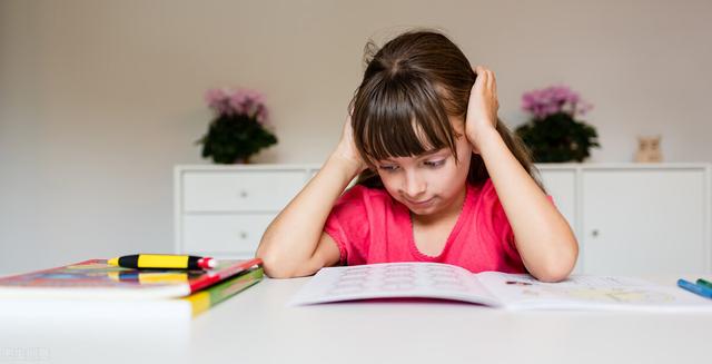 小孩逃課不上學(xué)怎么辦(孩子逃課不上學(xué)怎么辦)(圖1)